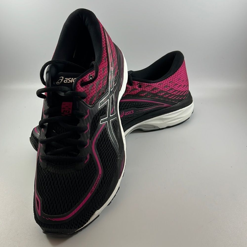 ASICS Women's Black & Pink Running Shoes